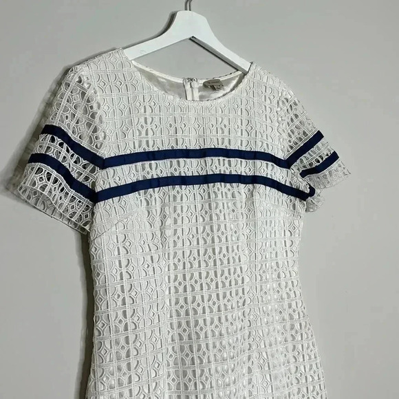 Cremieux White Dress with Blue Stripes - Picture 5 of 9
